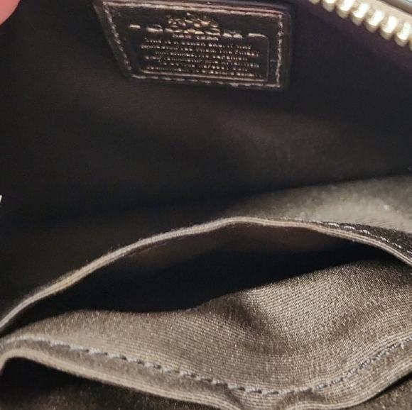 Coach Gold Glitter Womens Wristlet Clutch With Hangtag Pristine - Picture 9 of 9